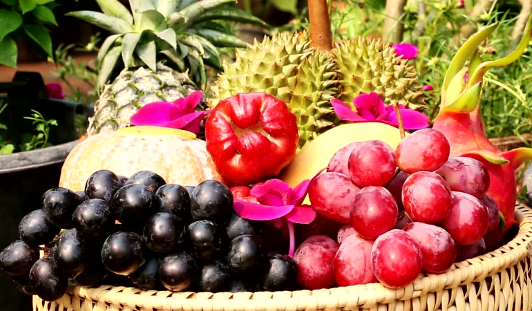 Giá trái cây hôm nay 14/1/2026